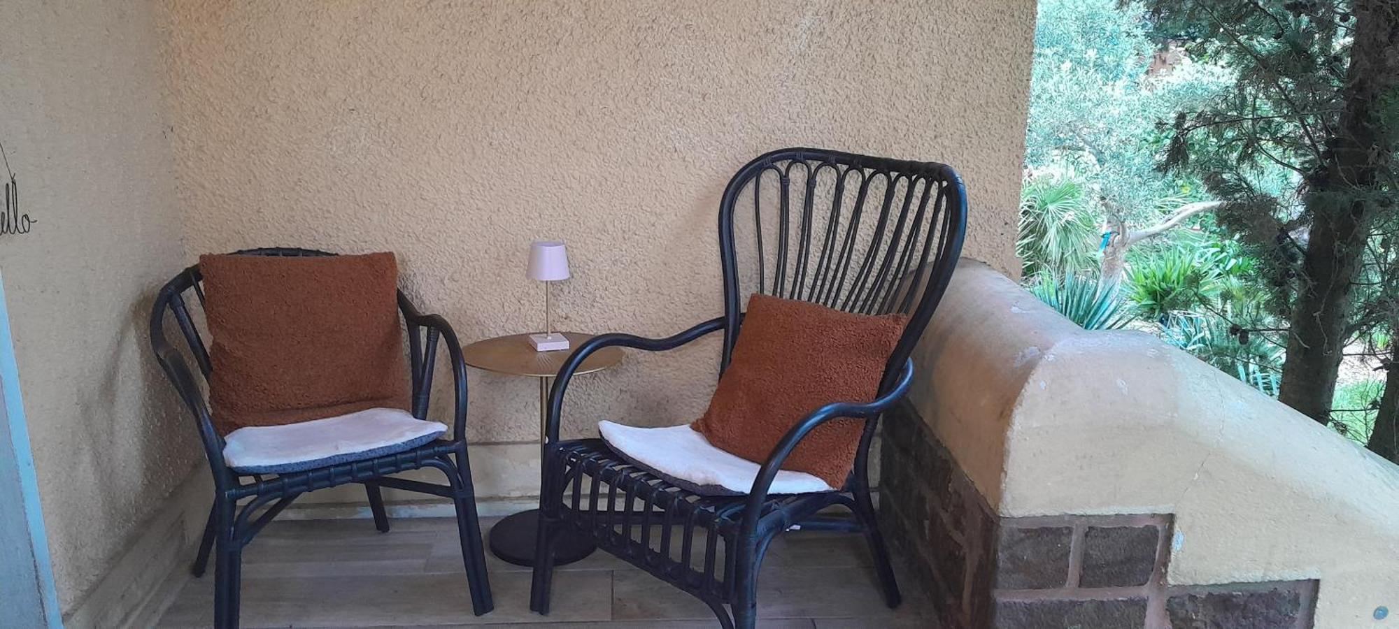 L Entre Deux D Hotes Homestay